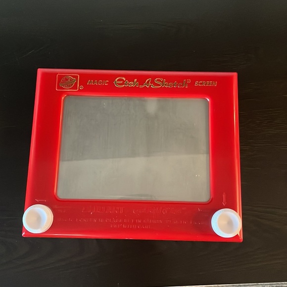 Red Etch-A-Sketch Pad - Picture 2 of 2